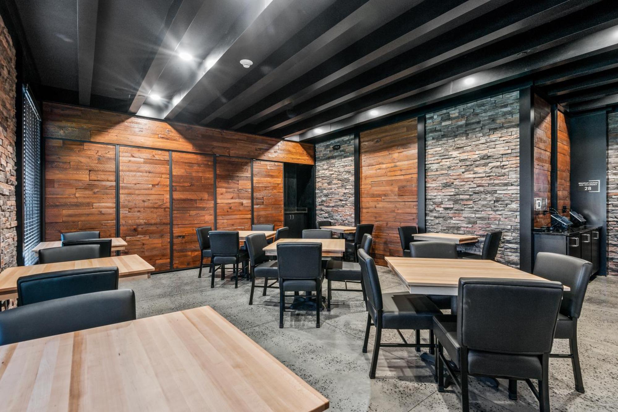 Cobblestone Hotel & Suites - Cullman Exteriör bild