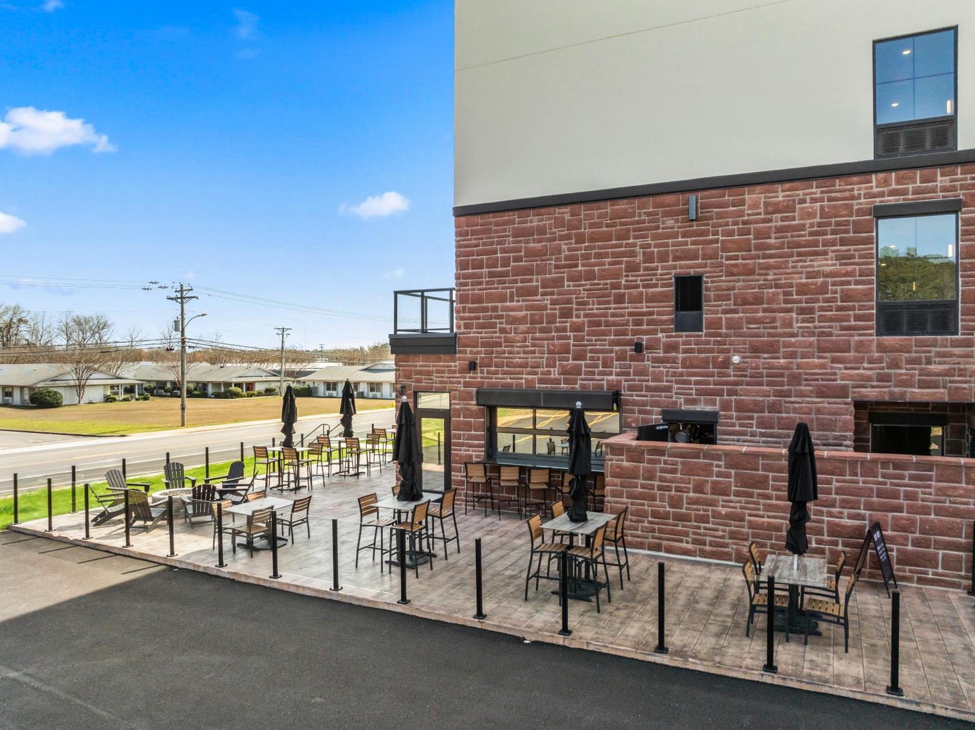 Cobblestone Hotel & Suites - Cullman Exteriör bild